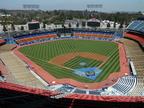 Are the Dodgers getting a new stadium?