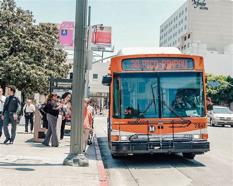 Does LA have good public transportation?