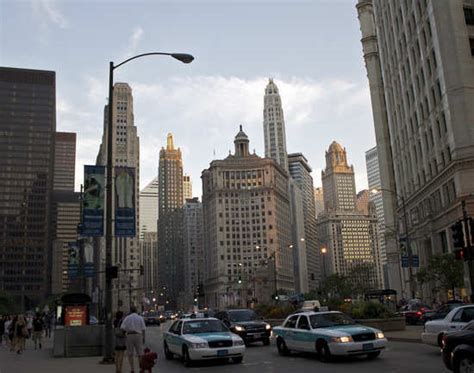 Is the magnificent mile safe?