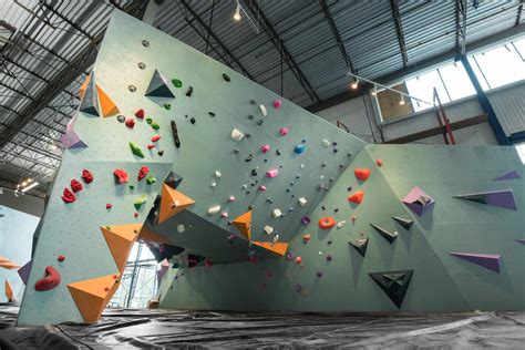 What Is The Biggest Bouldering Gym In Texas?