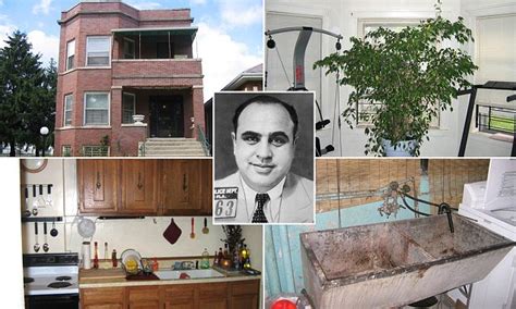 Where did Al Capone like to eat in Chicago?