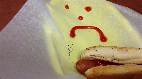 Why is there no ketchup on hot dogs in Chicago?