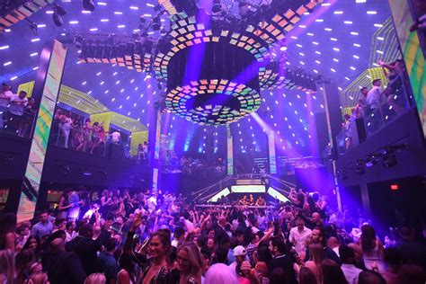 Are night clubs declining?