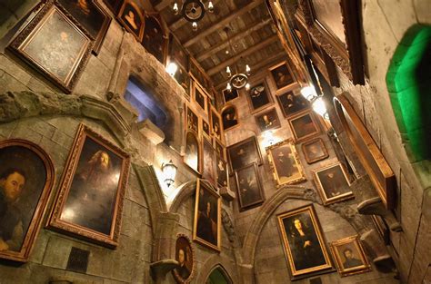 Can You Go Inside Hogwarts At Harry Potter World?