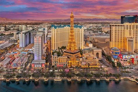 What Is Las Vegas City Famous For?