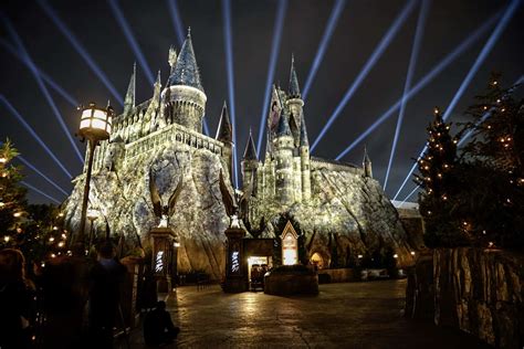 What Time Is The Night Show At Islands Of Adventure?