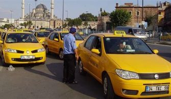 Do we tip taxi drivers in Istanbul?