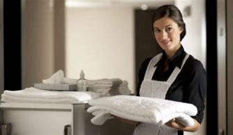 Do you tip hotel maids in Turkey?