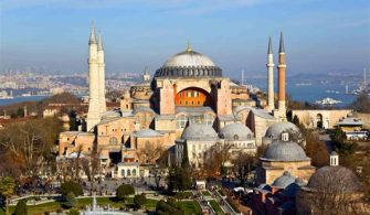 How many years was Hagia Sophia a church?