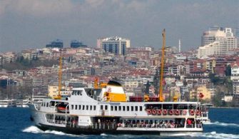 How much does it cost to take the ferry in Istanbul?