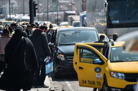 How much is Uber taxi in Istanbul?