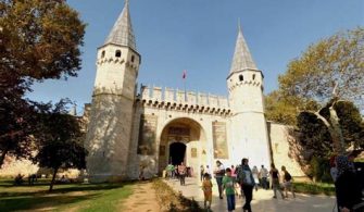 How to get to Topkapi Palace from Taksim?