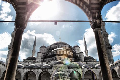 How to travel Istanbul on a budget?