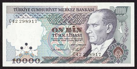 Is 10000 Turkish lira enough for a week?