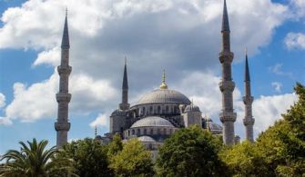 Is Hagia Sophia and Blue Mosque the same?