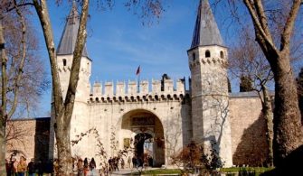 Is Topkapi Palace free?