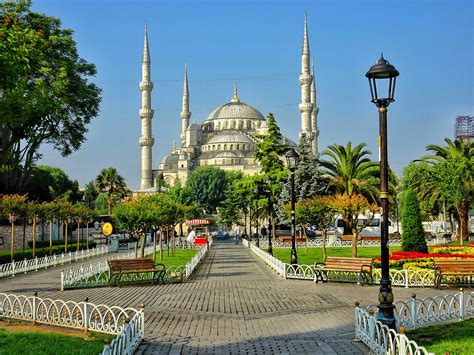 Istanbul Travel Guide: Discover the Best of Istanbul
