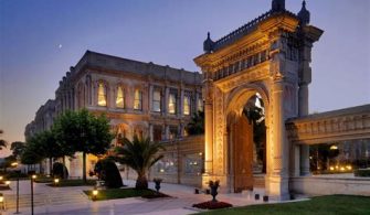 What is the most luxurious area in Istanbul?