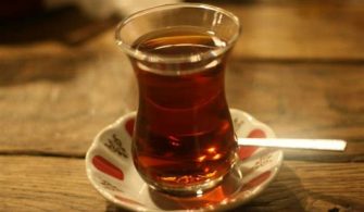 Why is Turkish tea red?