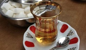 Why not buy apple tea in Istanbul?