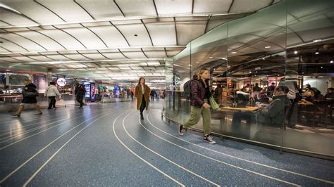 Are there underground streets in Chicago?