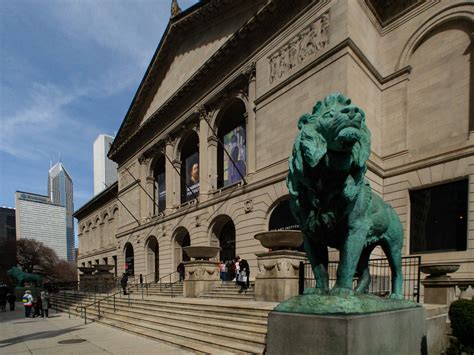 Are you allowed to take pictures in the Art Institute of Chicago?