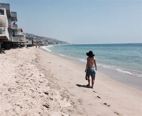 Can anyone walk the beach in Malibu?