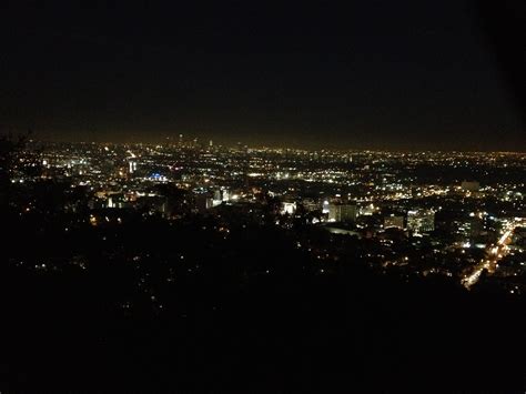 Can you hike Runyon Canyon at night?