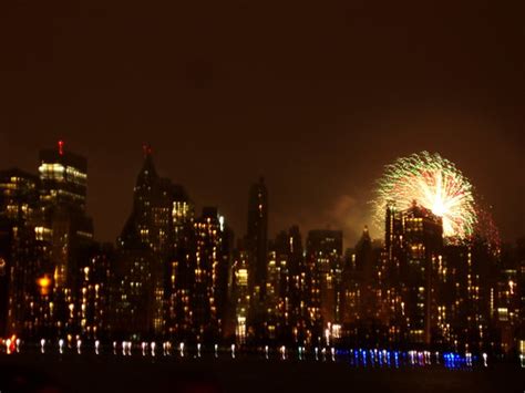 Can you see NYC fireworks from Seaport?