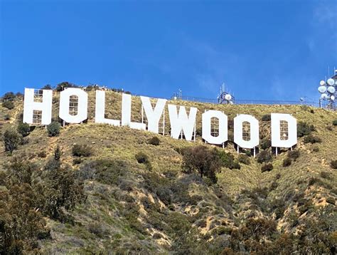 Can you see the Hollywood Sign in Beverly Hills?