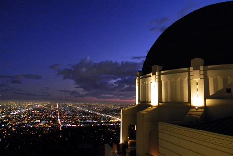 Can you star gaze at Griffith Observatory?