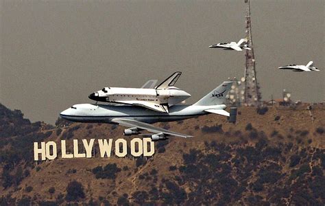 Can you take a shuttle to the Hollywood Sign?