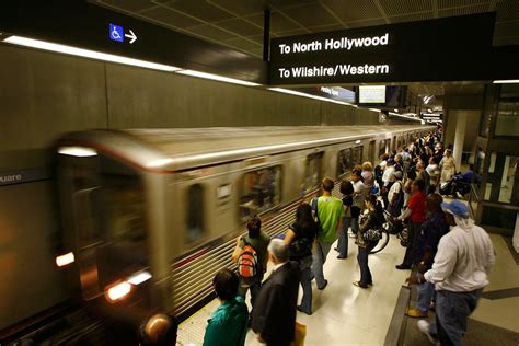 Does LA subway run all night?