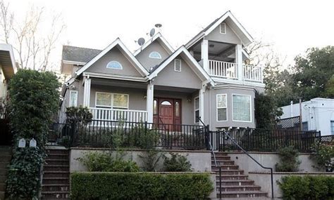 Does Mark Zuckerberg Have A House In San Francisco?