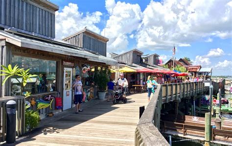 Does Treasure Island Have A Boardwalk?