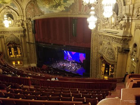 How is the seating at the Chicago Theater?