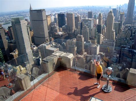 How long does it take to see the Top of the Rock?