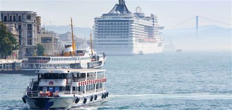 How long is the cruise in Istanbul?