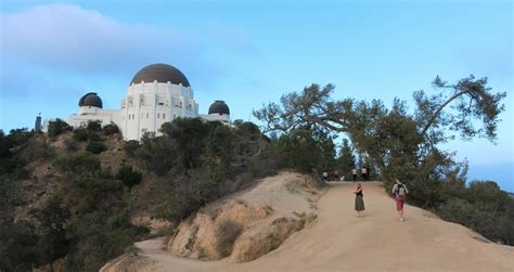 How long is the hike up to Griffith Observatory?