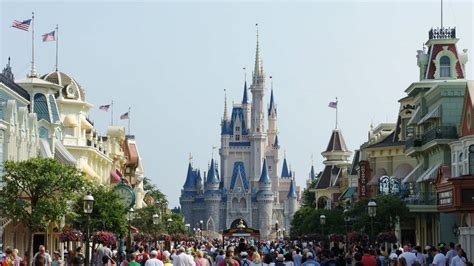 How Many Hours Do You Stay At Magic Kingdom?