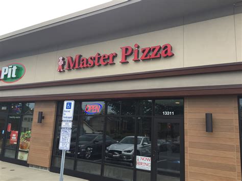 How many master pizza locations are there?