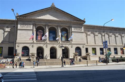 How much are tickets to the Chicago Art Institute?