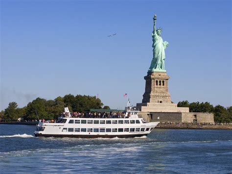 How much does it cost to ride the boat around the Statue of Liberty?