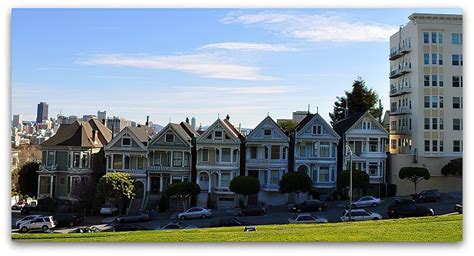 Is Alamo Square A Good Place To Live?