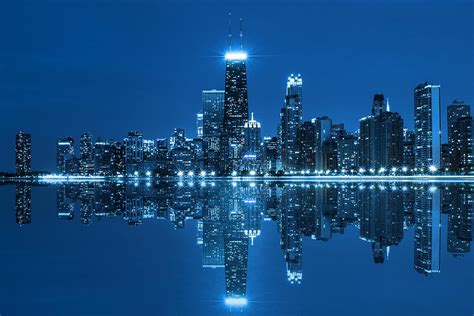 Is Chicago a blues city?