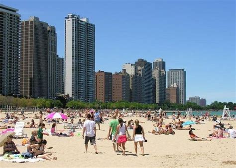 Is Chicago hotter than New York in summer?