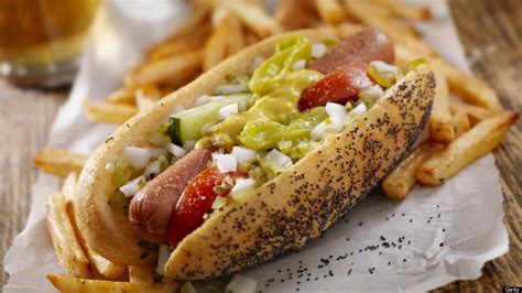 Is Chicago known for hotdogs?