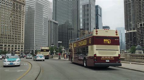 Is driving in downtown Chicago hard?