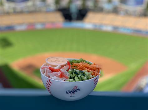 Is food free at Dodger Stadium Club?