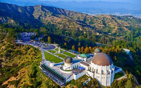 Is Griffith Park free?